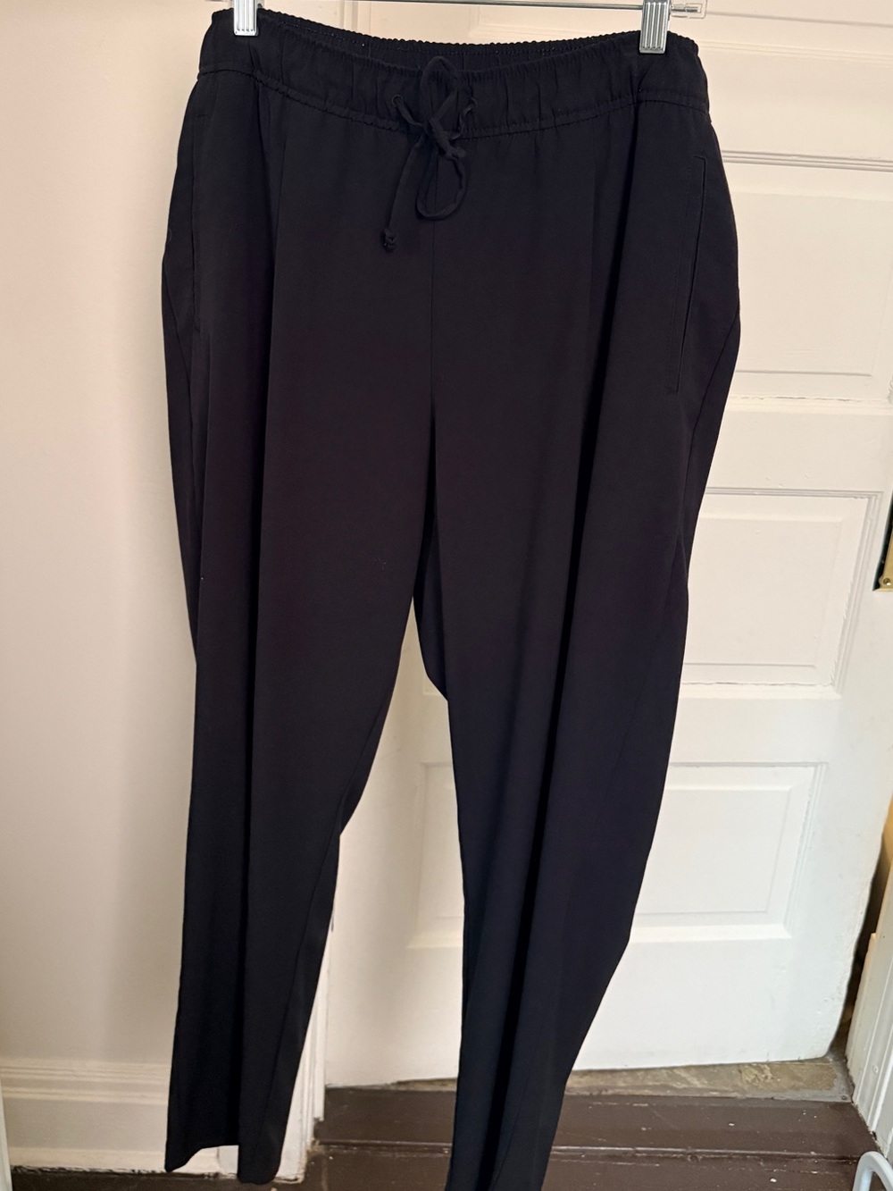 Old Navy Black Billie Drawstring Jogger Pants